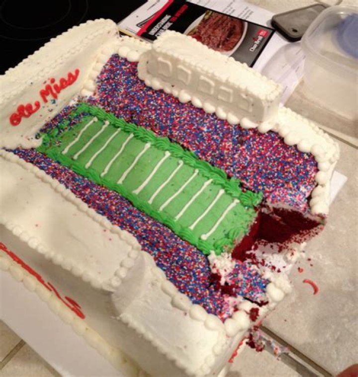 #1,375 Breaking Ground + Stadium Cake.
– Laurel Mercantile