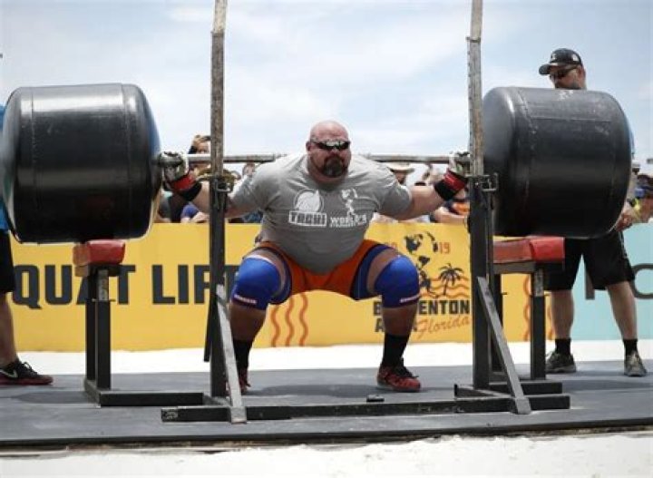 10,000 Calories A Day | Feeding A Strongman