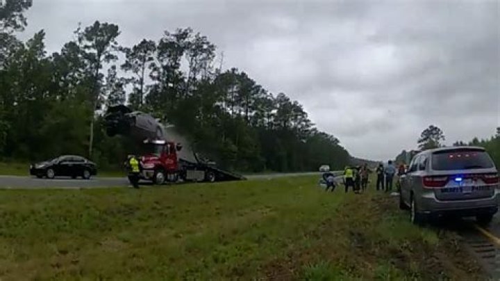 2 people killed in Elk County crash