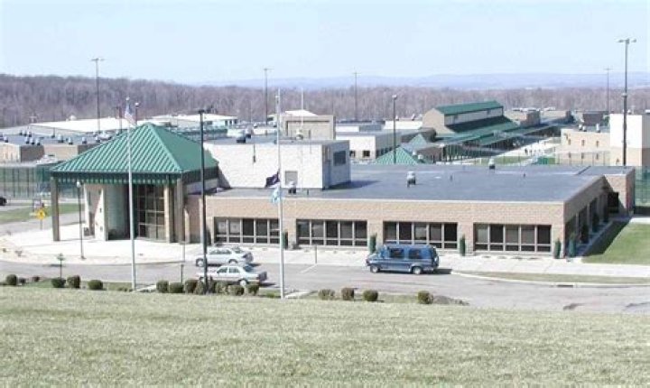 3 SCI Somerset inmates stabbed over past week, facility on lockdown