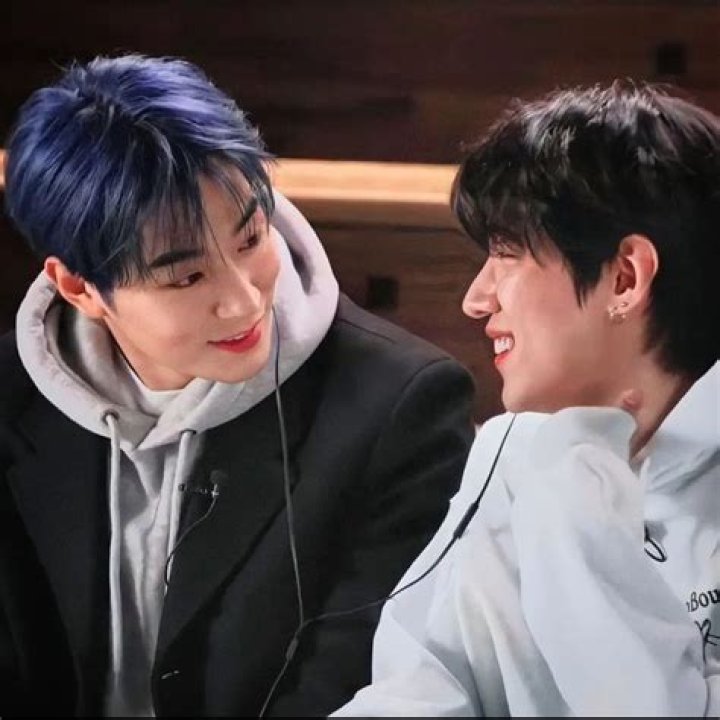 5 moments between Semantic Error actors Jaechan and Seoham that show off their chemistry