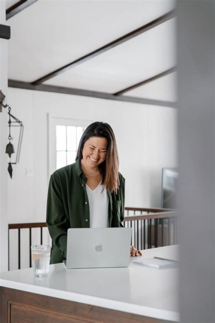 8 of the Best Courses/Programs to Learn About Breathwork Online