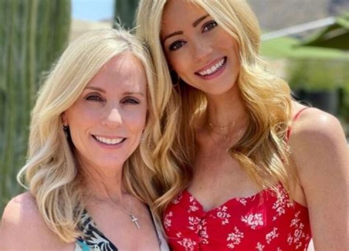 Abby Hornacek Bio, Age, Height, Husband, Salary, Net Worth, FOX News