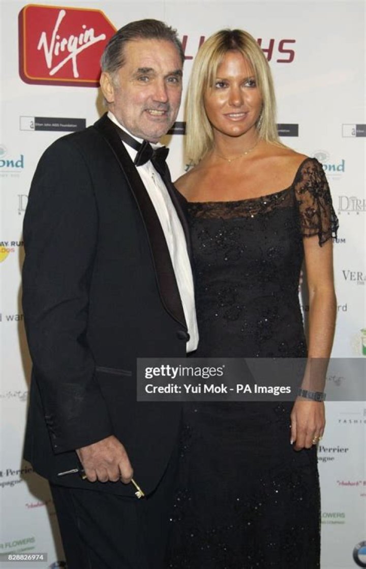 Alex Best Wiki, Now, Age, Wedding, Net Worth【 George Best Wife Ex 】