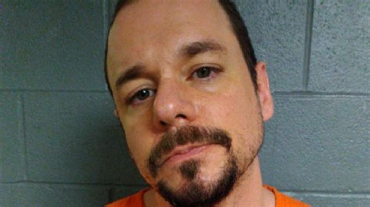 Altoona man behind bars after attempting to disarm officer on school grounds