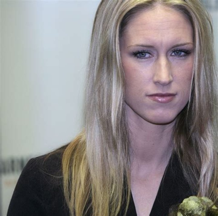 Amber Frey - Bio, Age, Net Worth, Height, Nationality, Career, Wiki