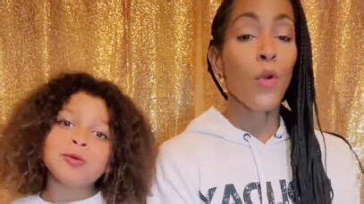 AMINA BUDDAFLY AND DAUGHTER TAKE ON THE ‘MI ME MA MO MU’ CHALLENGE