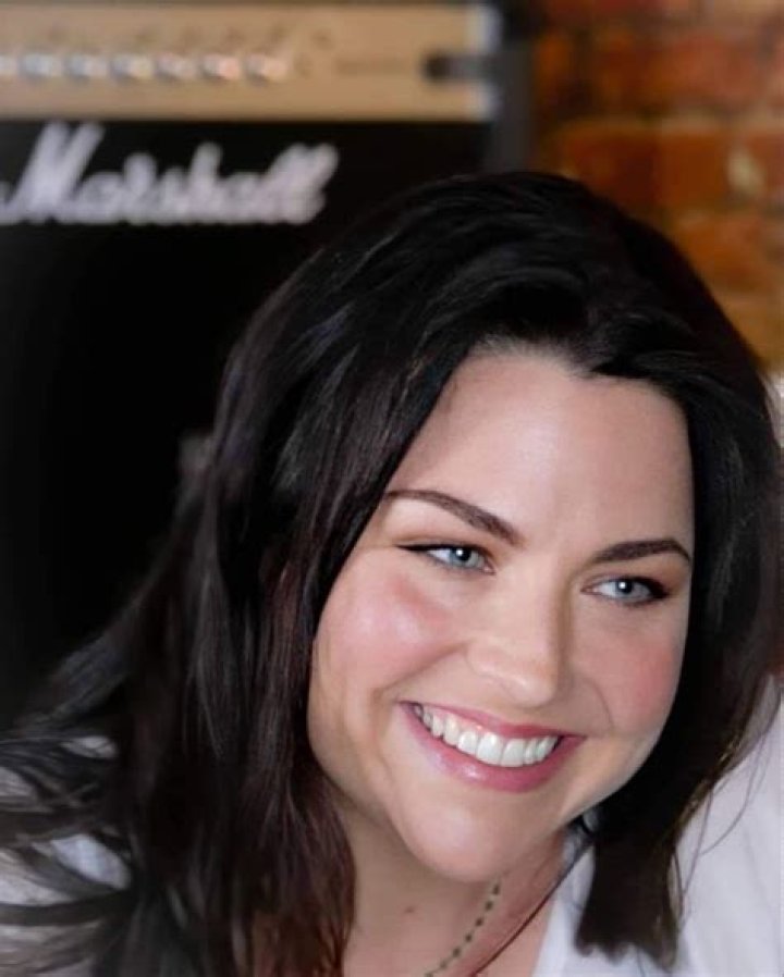 Amy Lee - Bio, Age, Height, Nationality, Net Worth, Facts