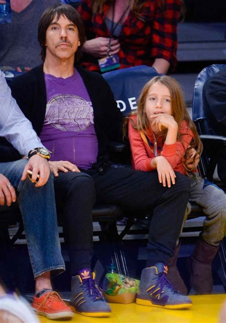 Anthony Kiedis: Married With Children - A Deep Dive Into His Family Life