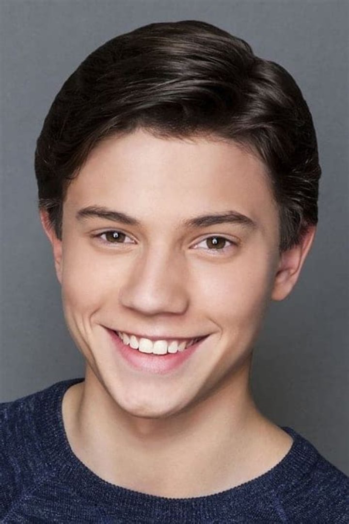 Anthony Turpel - Bio, Age, Net Worth, Height, Single, Nationality, Career