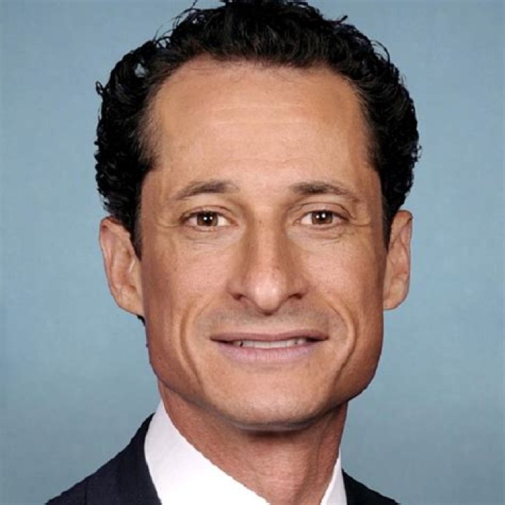 Anthony Weiner - Bio, Net Worth, Height