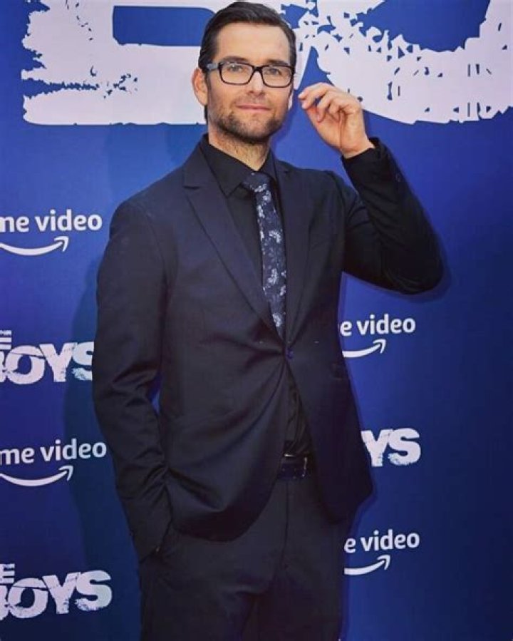 Antony Starr Height In Centimeters: The Truth Behind The Numbers