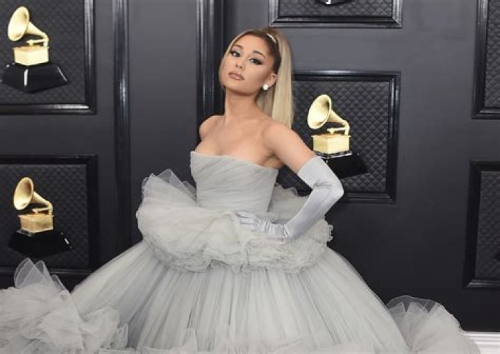 	Ariana Grande, Dalton Gomez tie the knot	