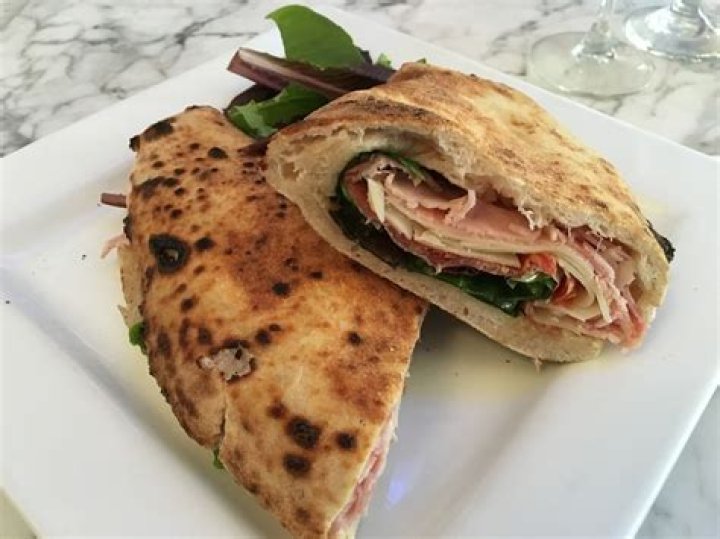 <b>Review:</b> Scuola Vecchia in Delray Beach	