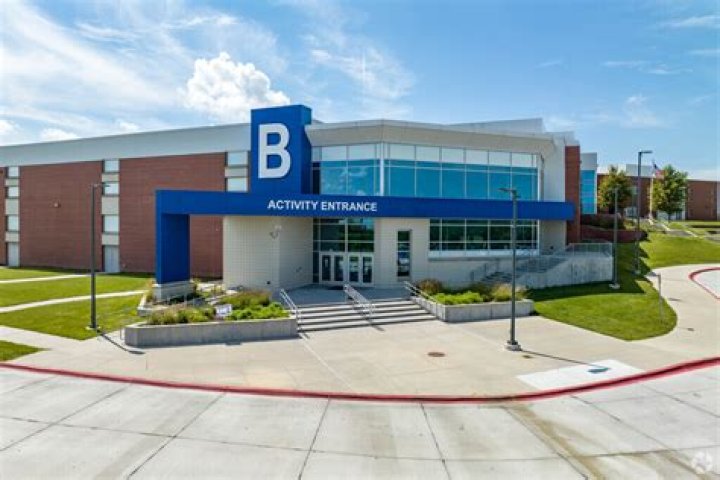 Bennington High School - Bennington