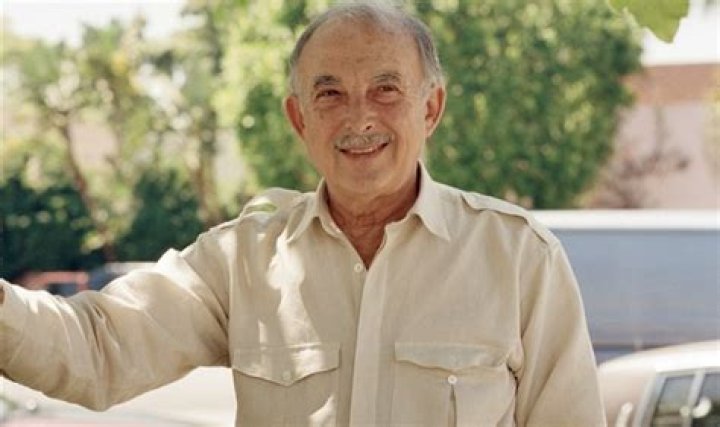 Bill Macy - Bio, Age, Net Worth, Height, Married, Nationality, Body Measurement, Career