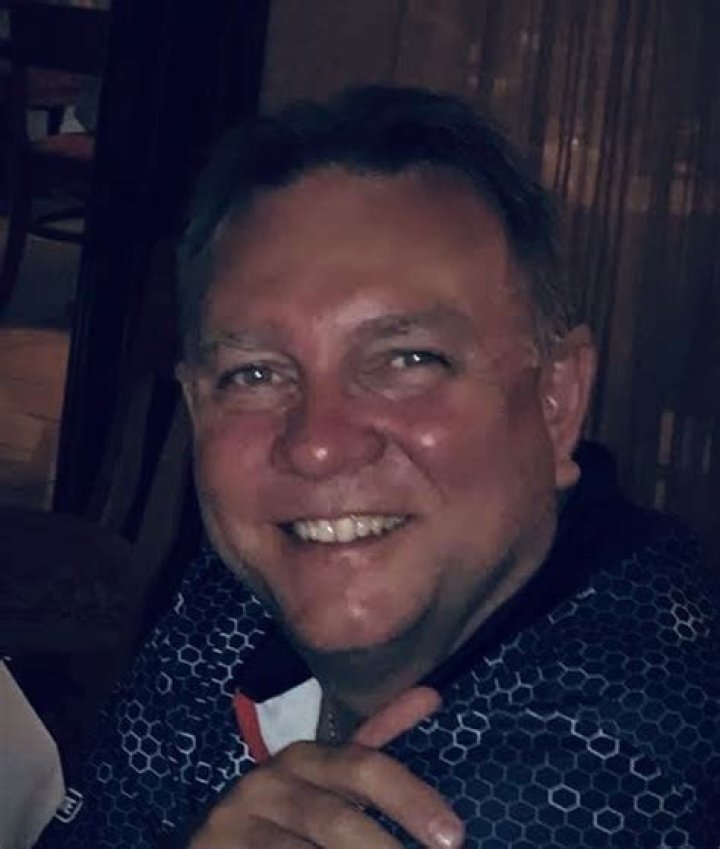 Bob Hosek Net Worth – Phone Number, House Address, Wiki