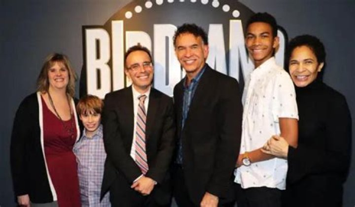Brian Stokes Mitchell: Wiki (Crossovers Live! Host), Bio, Net Worth, Family