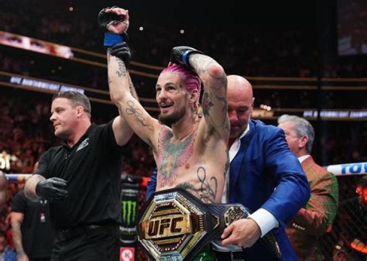 	BRIGGS TAKES WIN WITH 1-ROUND KO	