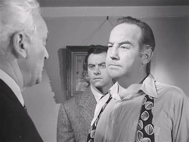 Broderick Crawford Net Worth 2024