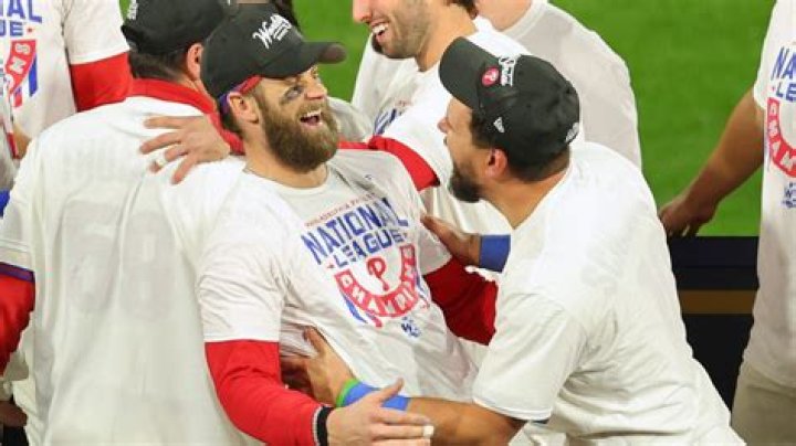 Bryce Harper, Phillies to face Astros