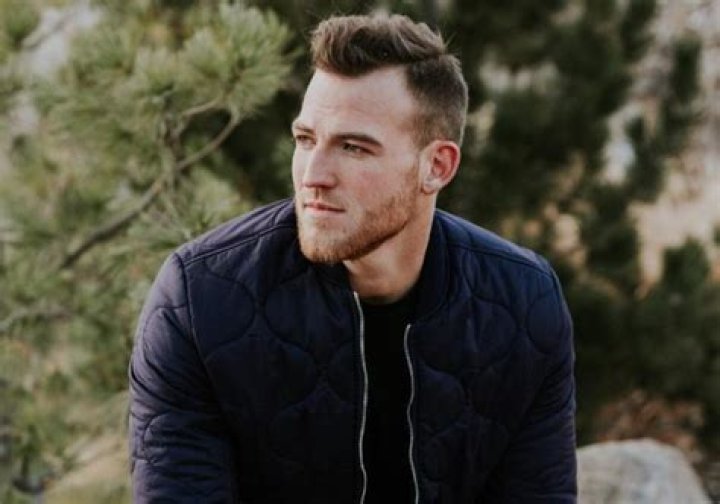 Carson McAllister Biography