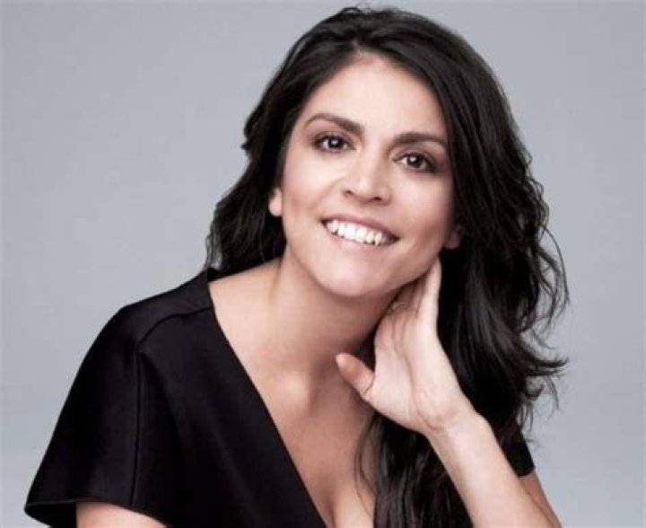 Cecily Strong Biography