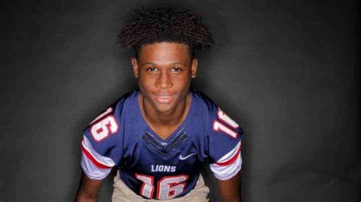 	Chaminade CB Te’cory Couch commits to Tennessee	