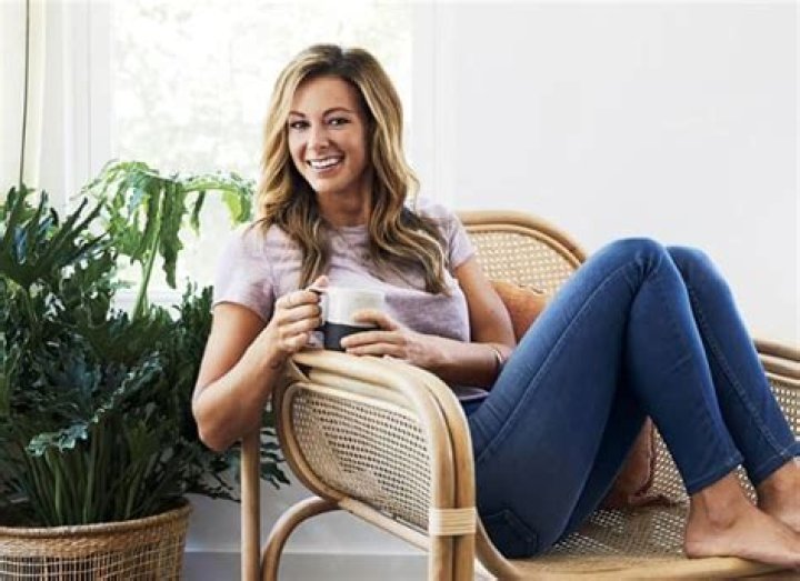 Chelsea Meissner - Bio, Age, Career, Net Worth, Height, Facts