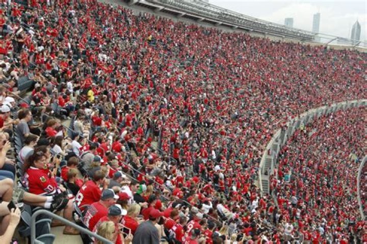 	City says 2 million turned out for Blackhawks parade, rally	