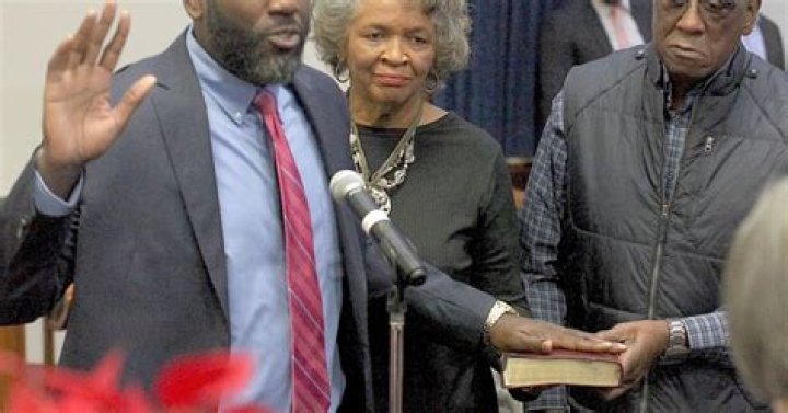Comegys resigns, charges dismissed | Local News