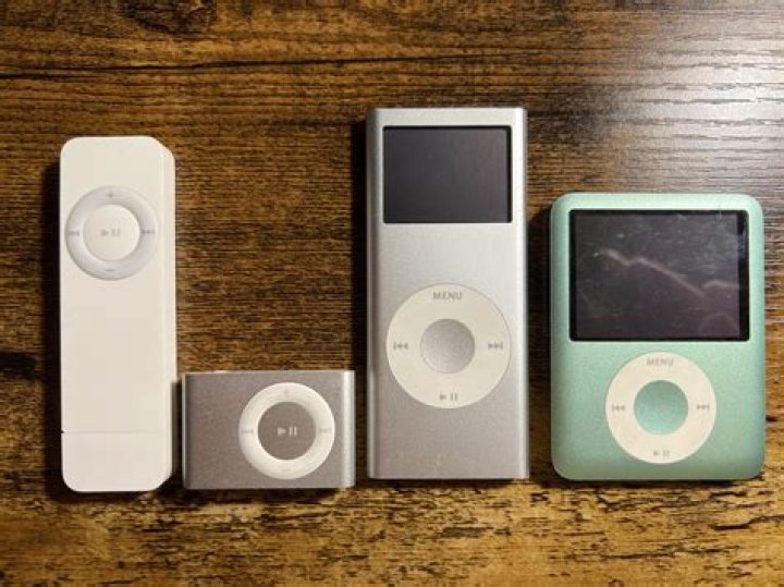 	COMPLAINTS OVER THE IPOD BRING A BATTERY OF CHANGES	