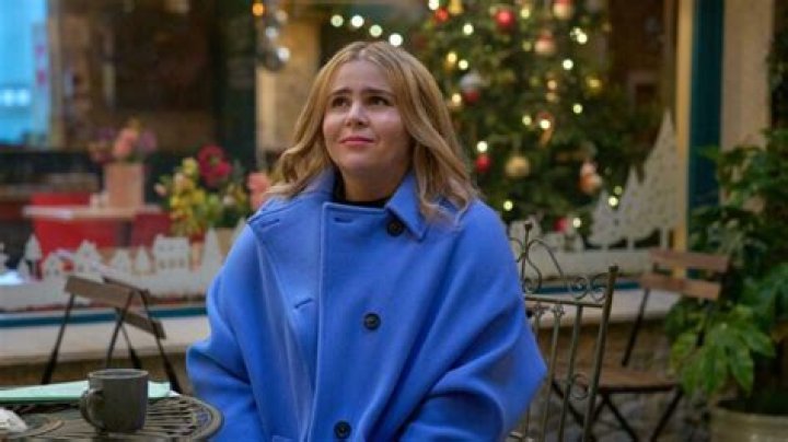 Corey Lay Bio, Age, Height, Girlfriend, Net Worth 12 Dates of Christmas