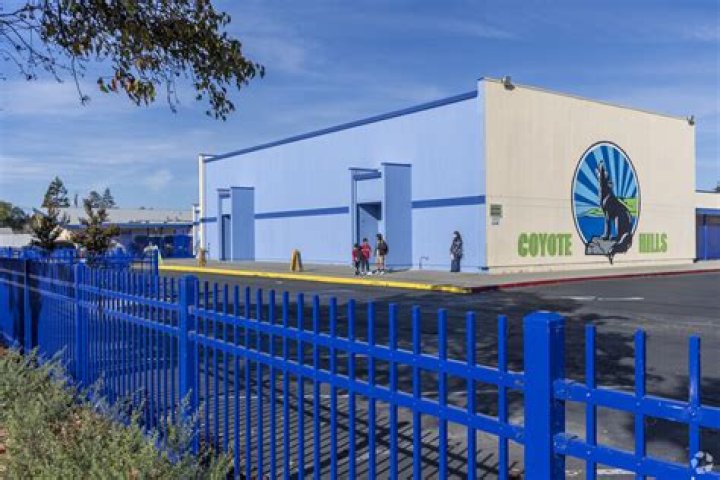 Coyote Hills Elementary School - Newark