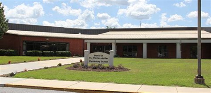 Daniel St Thomas Jenifer School - Waldorf