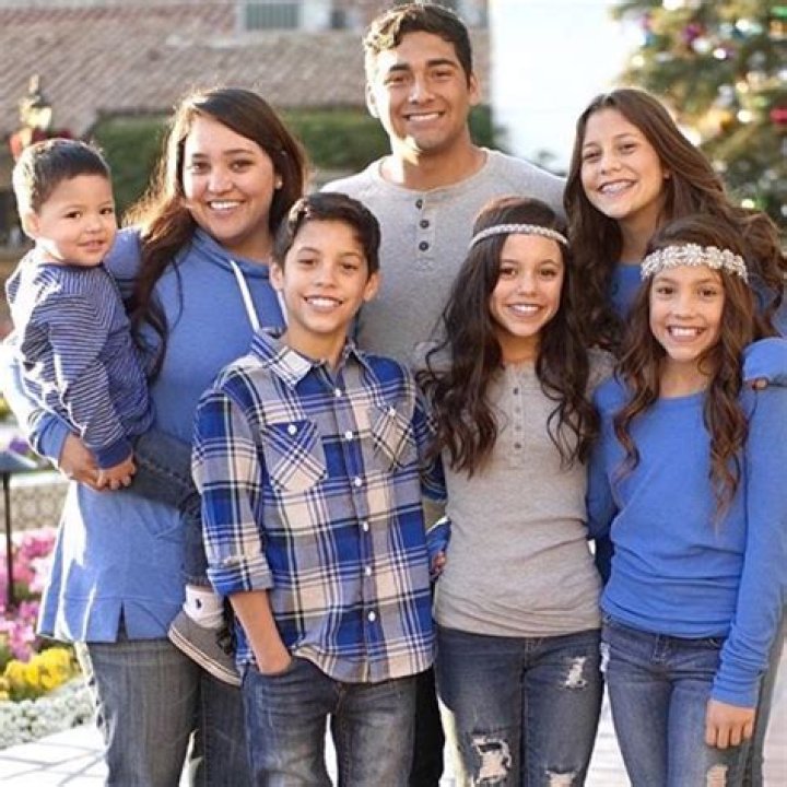 Dating, Parents, Siblings, Age, And More