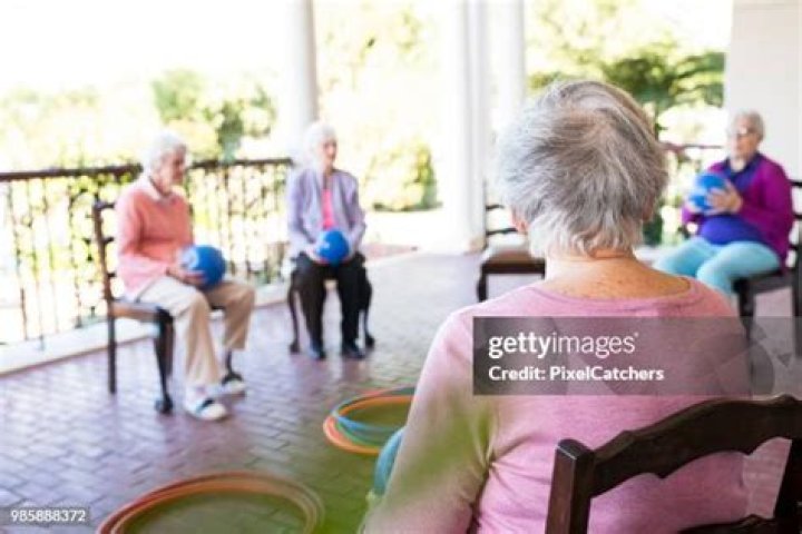 	DAY’S DANCING NORTHWEST FOCAL POINT SENIOR CENTER PROGRAM PARTICIPANTS SHOW THEY KNOW ALL THE RIGHT STEPS	