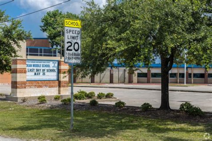 Dean Middle School - Houston