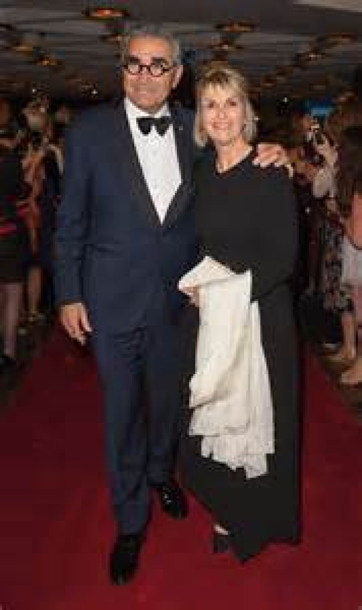 Deborah Divine: Eugene Levy's Wife, Age, Wiki, and Everything about her