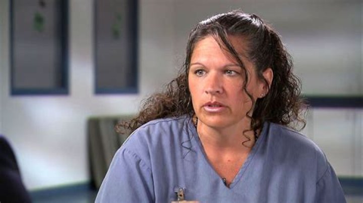 Dee Dee Autopsy Pictures: Unveiling The Truth Behind An Infamous Case