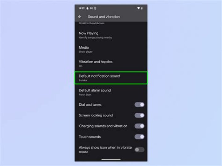 Default notification sound overrides native notification sound in apps