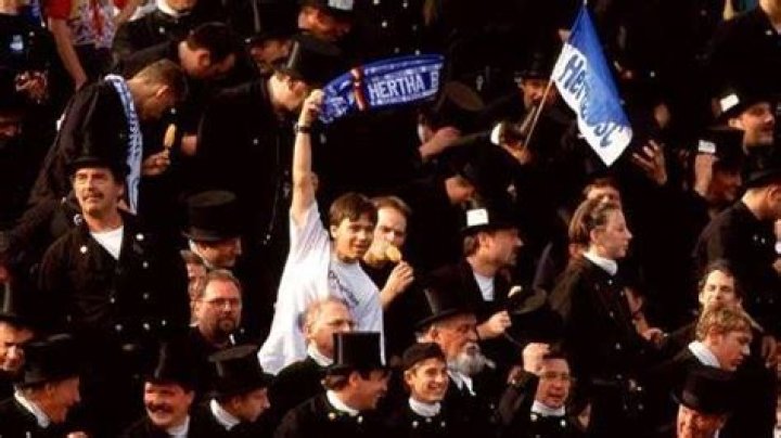 Der schwarze Block klatscht - Hertha hält dicht – 11FREUNDE