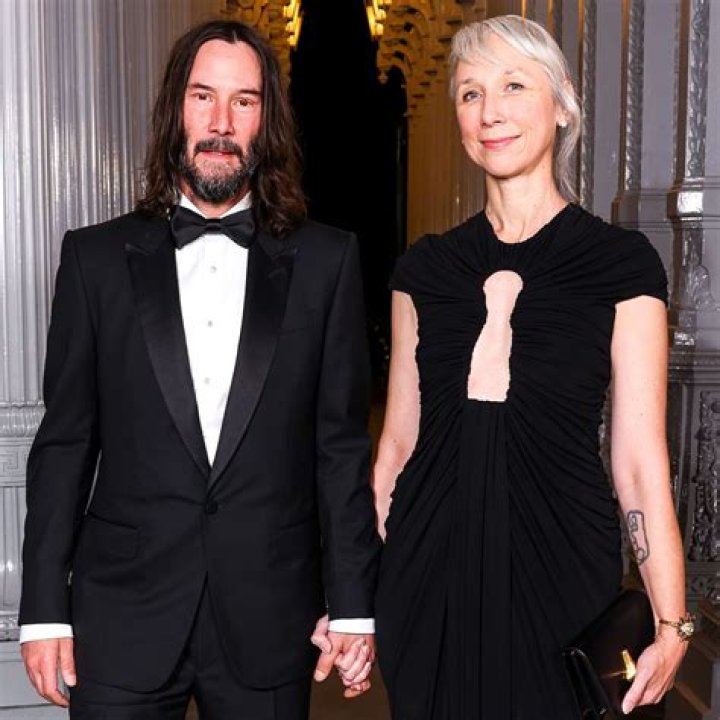 Do Keanu Reeves Have A Daughter? Discovering The Truth Behind The Rumors