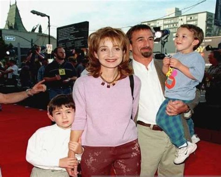 Does Annie Potts Have Children? A Deep Dive Into Her Family Life
