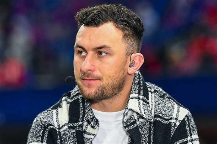 Does Johnny Manziel have a kid? 