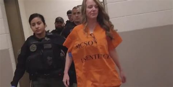 ‘Doomsday Mom’ extradited to Arizona, booked into Maricopa County Jail