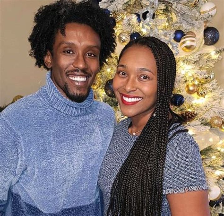 Dr. Ebonie Vincent Bio, Age, Height, Husband, Net Worth, TLC