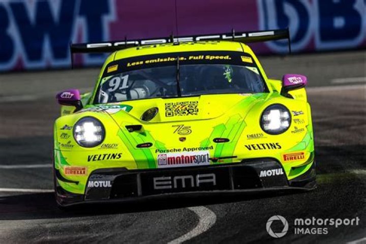 DTM: Paffett 'disappointed' with result despite claiming points lead | DTM