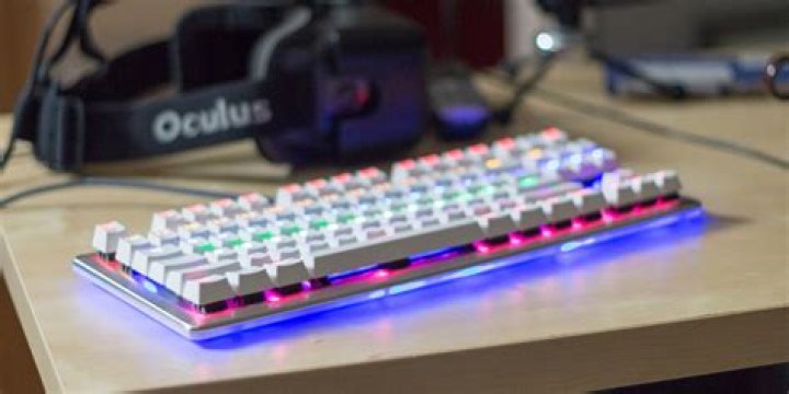 E-Blue Budget Mechanical Gaming Keyboard Review and Giveaway