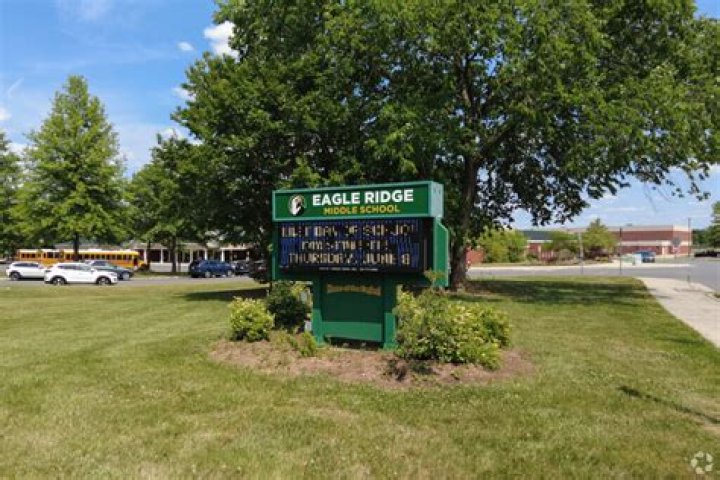 Eagle Ridge Middle School - Ashburn